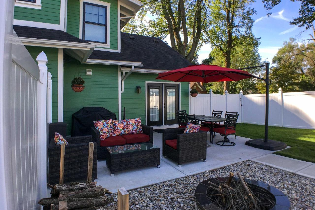 Villa Renovated Craftsman House With Patio And Fire Pit! à Vevay Extérieur photo