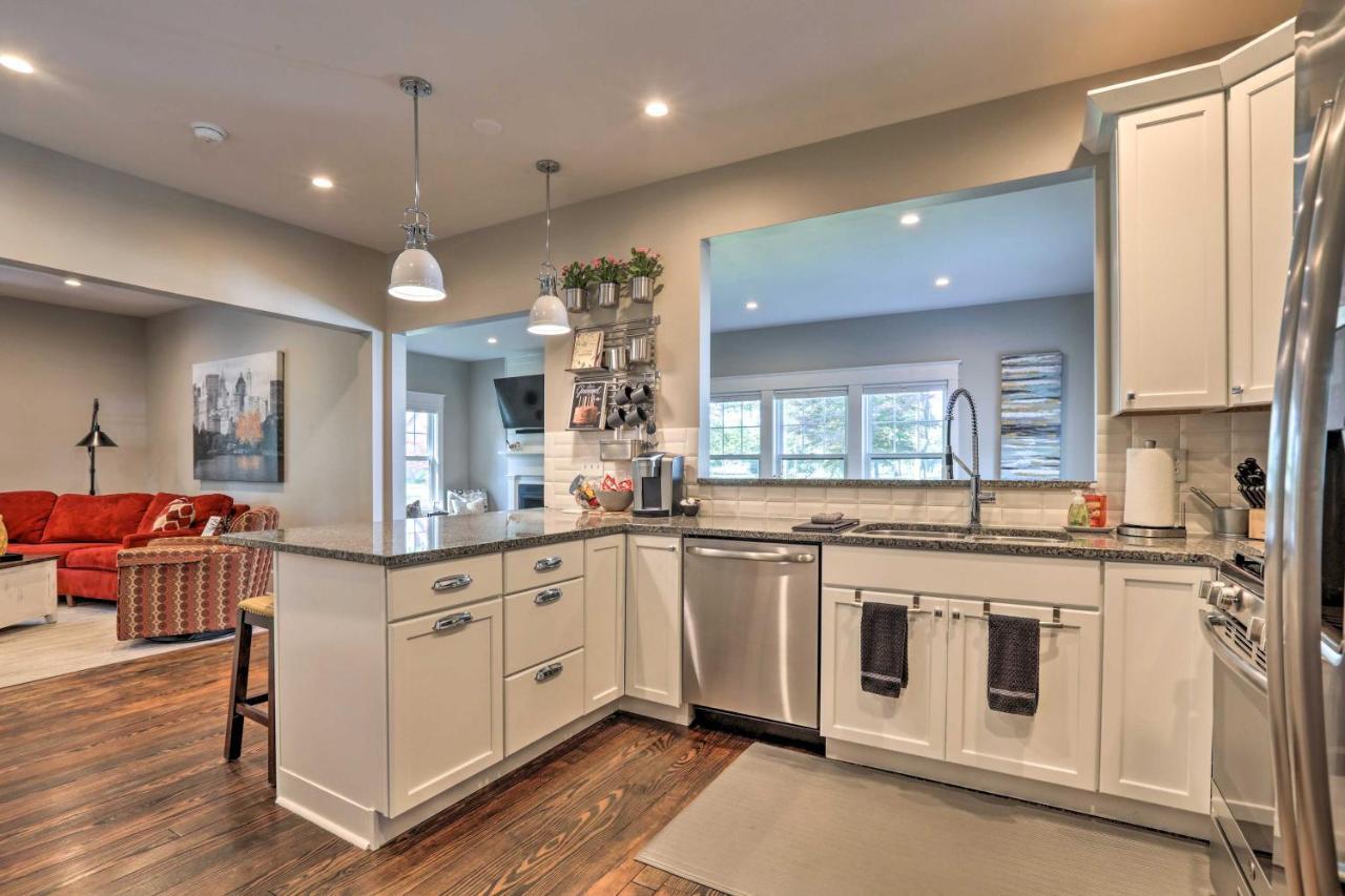 Villa Renovated Craftsman House With Patio And Fire Pit! à Vevay Extérieur photo